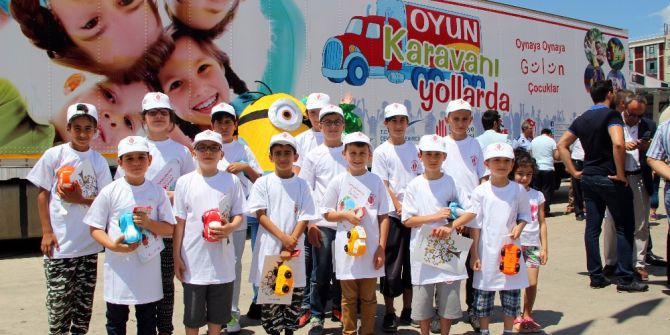 Geleneksel Oyun Karavanı Ümraniye’den Yola Çıktı