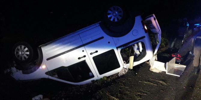 Suriyelileri Taşıyan Araç Takla Attı: 9 Yaralı