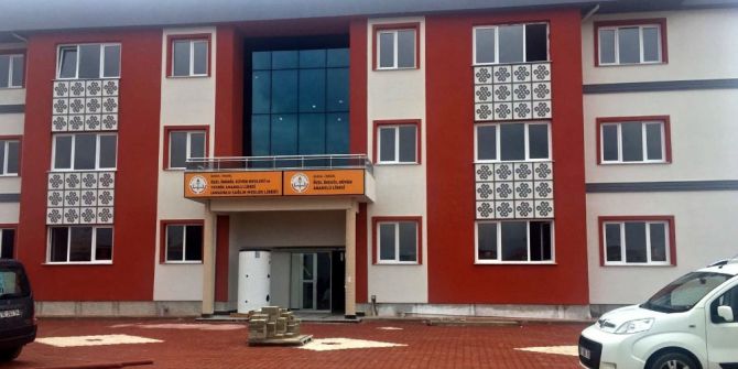 Yenişehirli İş Adamından İnegöl’e Lise