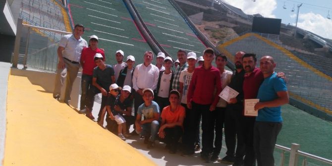 Yakutiye Gençlik Merkezinden Spor Lisesine 25 Öğrenci