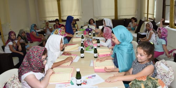 Genç Komek Yaz Okulu’nda Kur’an-ı Kerim Sevinci