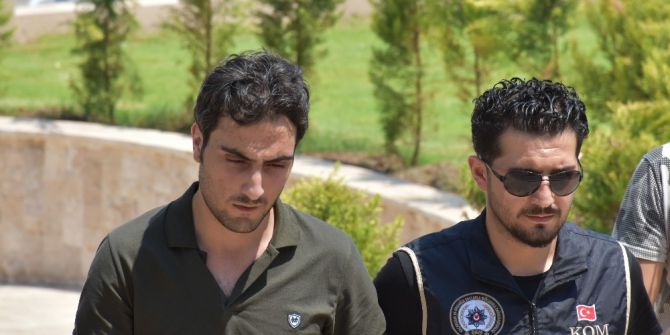 Sahte Dolarla 5 Yıldızlı Tatil