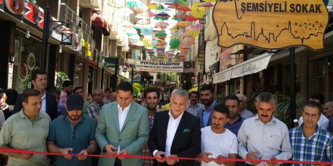 İpekyolu Belediyesi İlçeyi Yaşanılır Hale Getiriyor