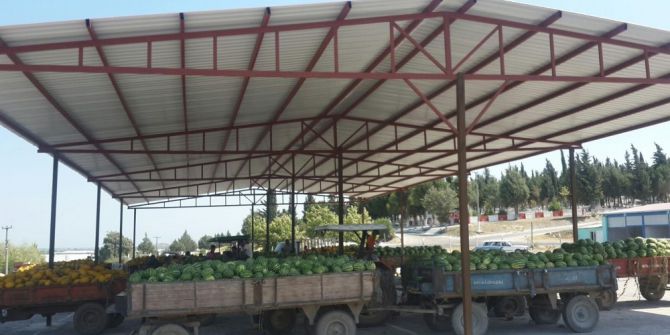 Gölmarmara’da Yeni Hal Depoları Faaliyette