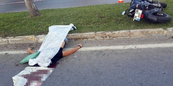 Antalya’da Motosiklet Kazası: 1 Ölü