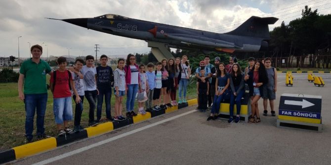 60 Çocuk 6’ıncı Ana Jet Üstünde F-16 Simülasyonuyla Deneyim Yaşadı