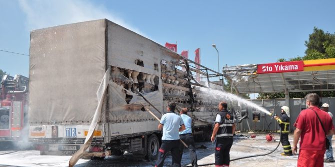 Akaryakıt İstasyonunda Faciadan Dönüldü!