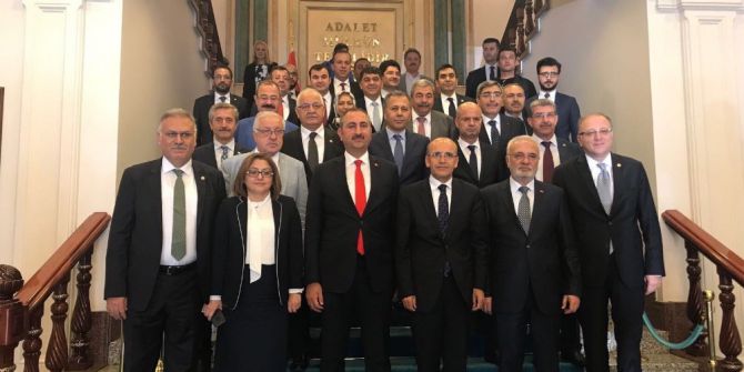 Gaziantep’ten Mehmet Şimşek Ve Abdulhamit Gül’e Hayırlı Olsun Ziyareti