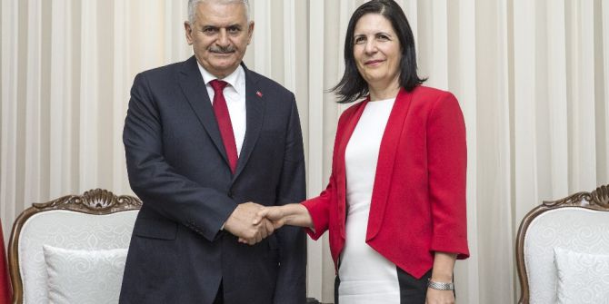 Başbakan Yıldırım, Kktc Meclis Başkanı Siber İle Görüştü