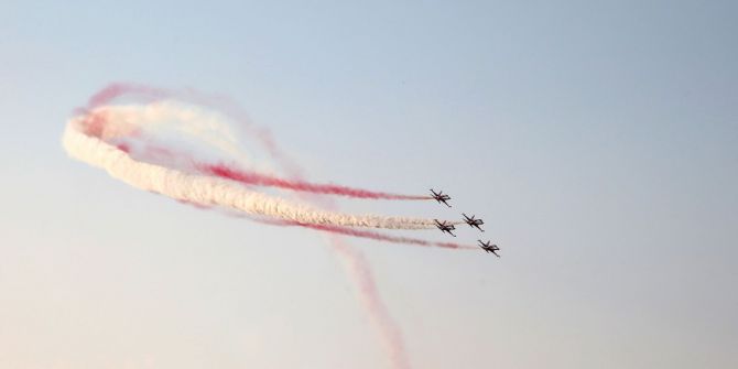 Türk Yıldızları, Girne Semalarında Hava Gösterisi Gerçekleştirdi