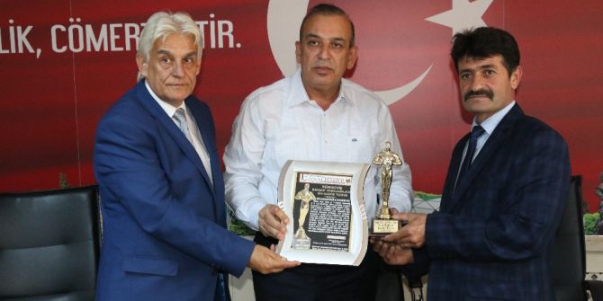 Konya Bakır Ve Kalaycılar Odası Başkanı Torus ’Esnaf Oscarı’nın Sahibi Oldu