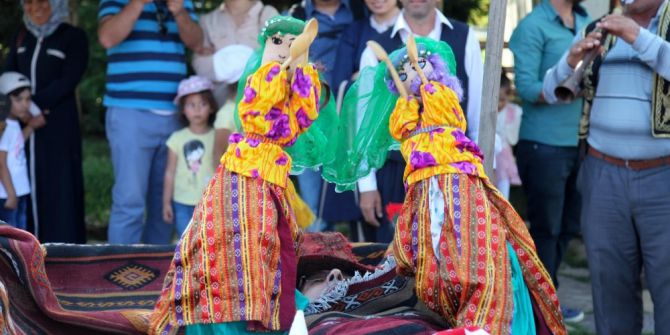 Yok Olmaya Yüz Tutan Kaşık Kukla Oyunu Altınköy’de Hayat Buldu