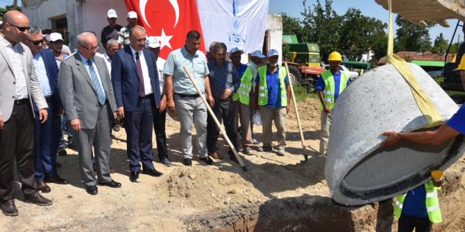Hayrabolu’da Muhtelif Mahalleler İçme Suyu İle Kanalizasyon İnşaatının Temeli Atıldı