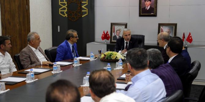 Balıkesir Altıeylül Belediye Başkanı Zekai Kafaoğlu Vali Kamçı’yı Ziyaret Etti