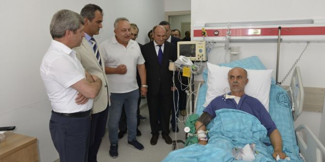 Vali Çınar, İbn-i Sina Kampüsünü Gezdi