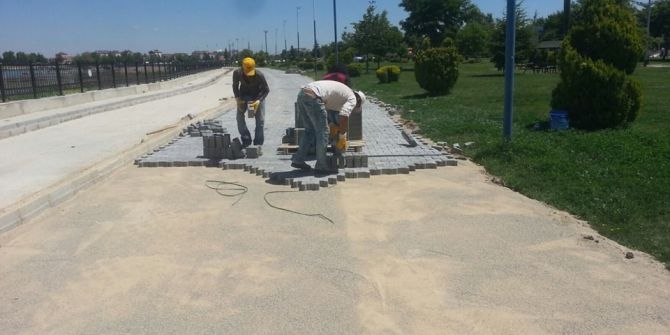 Beyşehir’in En Büyük Parkına Yürüyüş Yolu
