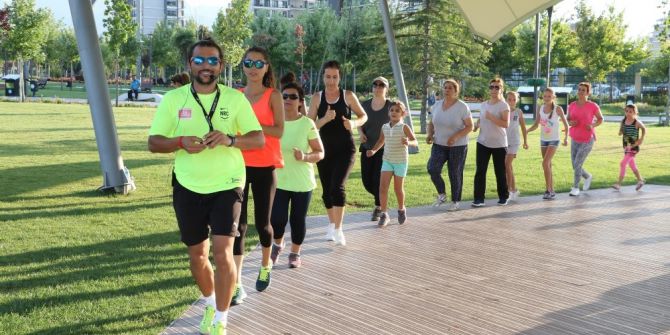 Manisalılar ’Sağlık İçin Spor’ Yapıyor