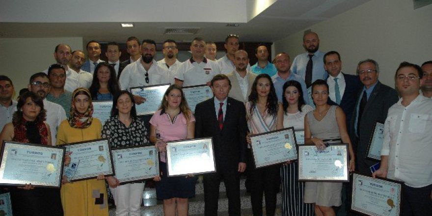 Mali Müşavirler Belgelerini Aldı