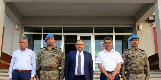 Vali Ustaoğlu: “Ya Bu Topraklarda Ölürüz Ya Da Onları Bu Topraklara Gömeriz”