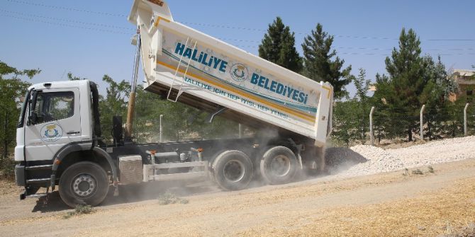 Haliliye Belediyesi Yol Çalışmalarını Sürdürüyor