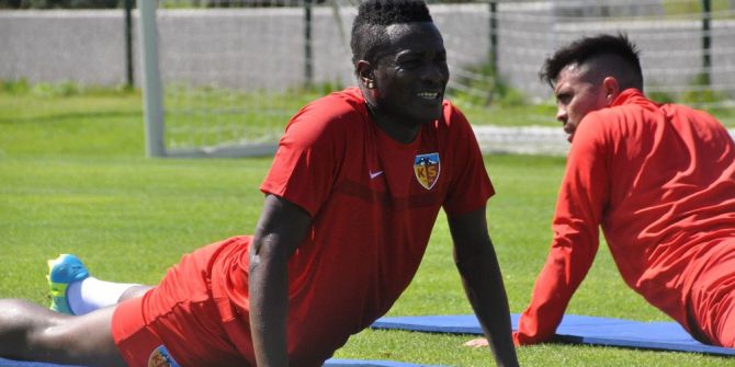 Asamoah Gyan, Antrenmanlara Katıldı