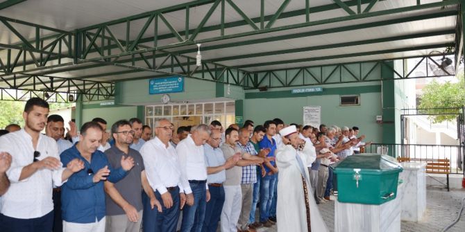 Sulama Havuzuna Giren Genç Boğuldu