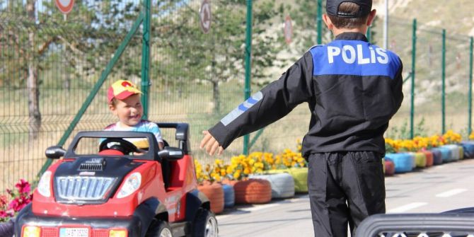 Sevgi Evlerinde Kalan Çocuklara Eğlenceli Trafik Eğitimi