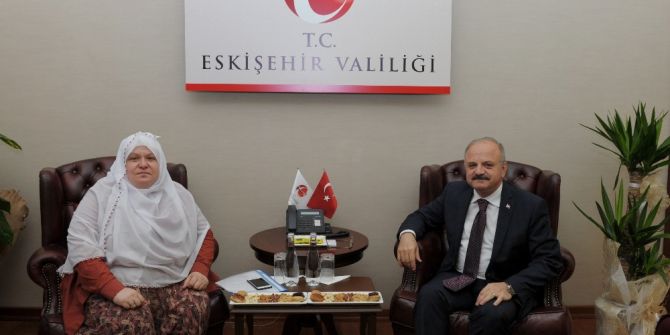 Vali Çakacak, “Eskişehir, Kültürel Zenginliklerinin Anında Doğal Güzelliklere De Sahip”