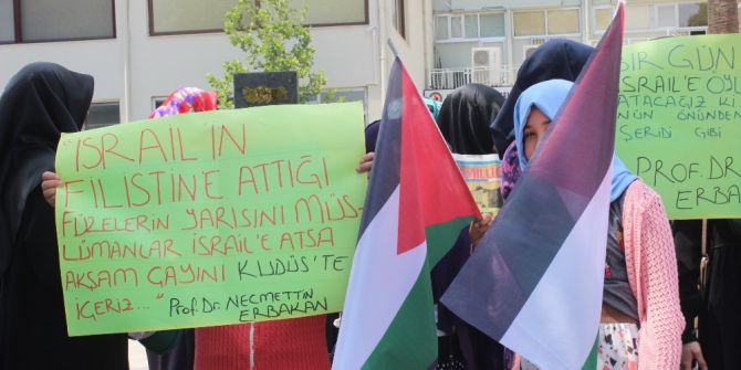 Denizli’de Mescid-i Aksa’ya Yapılanlar Protesto Edildi