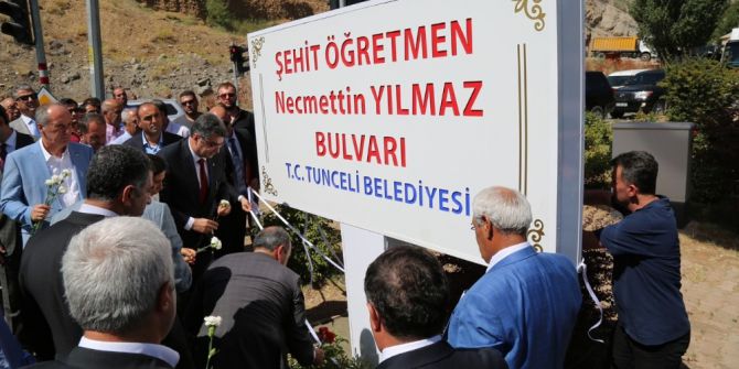 Şehit Öğretmenin Adı Tunceli’de Bulvara Verildi