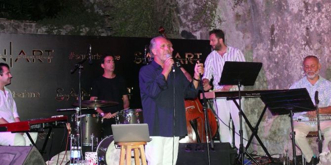 Fatih Erkoç, Yeni Albüm Müjdesini Bergama’da Verdi