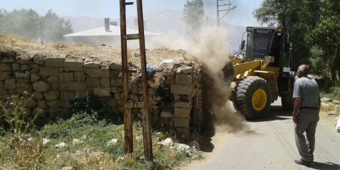 Edremit Belediyesinden Hummalı Çalışma