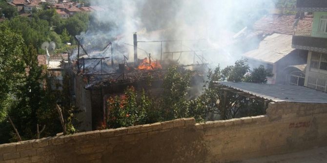 Malatya’da Müstakil Evde Yangın