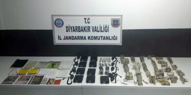 Lice’deki Operasyonlarda 1 Ton Amonyum Nitrat Ele Geçirildi