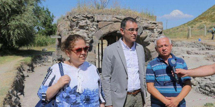 Büyükşehir Belediyesi’nin De Destek Verdiği Keykubadiye Sarayı Kazı Çalışmaları Sürüyor