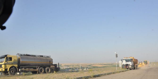 Akyaka Yolu Asfaltlanıyor