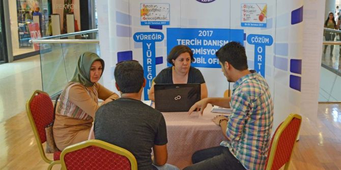“Tercih Danışma Merkezi” Öğrencileri Bekliyor