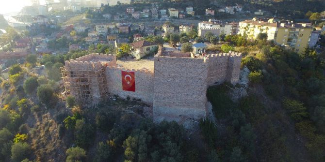 Hereke Kalesi’nde Restorasyon Çalışmaları Sürüyor