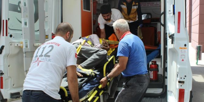 Görme Engelli Yaşlı Adam Balkondan Düştü