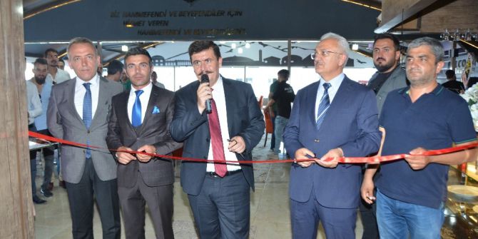 Balcoon Kafe Ve Restaurant Hizmete Girdi