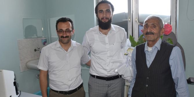 Van’da ‘Vitrektomi’ Cerrahisi Sevinci