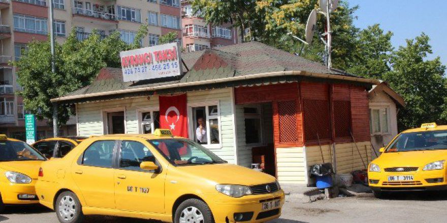 Taksi Durakları Yeni Yıla Hazırlanıyor