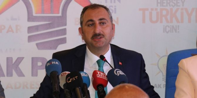 Adalet Bakanı Gül’den Sert Mesajlar