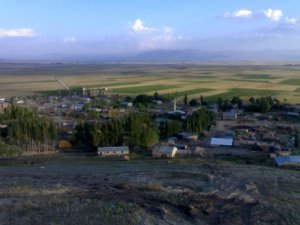 Ağrı Tezeren Köyü