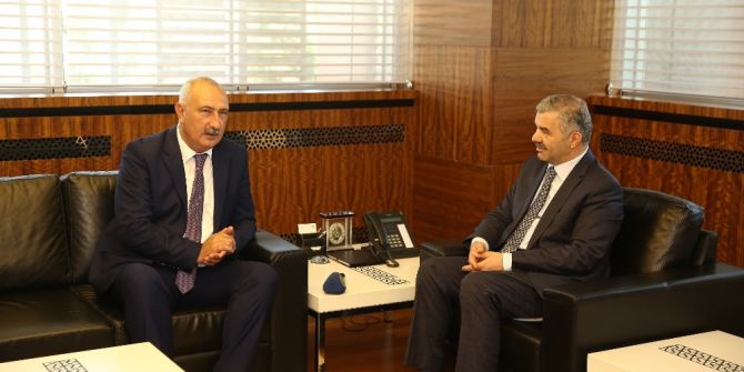 Kabardey-balkar Cumhuriyeti Heyeti Büyükşehir’i Ziyaret Etti