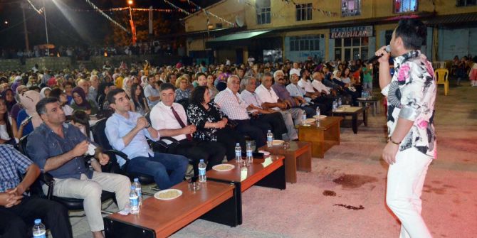 Çemişgezek’te 17. Dut Ve Peynir Festivali