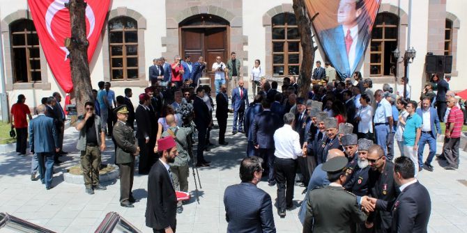 Tarihi Erzurum Kongresi 98 Yıl Sonra Yeniden Canlandırıldı