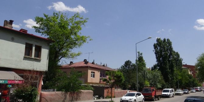 Yeni Şehir İmar Planını Beğenmeyen Mahalleli Belediyeden Bitişik Nizam İstiyor