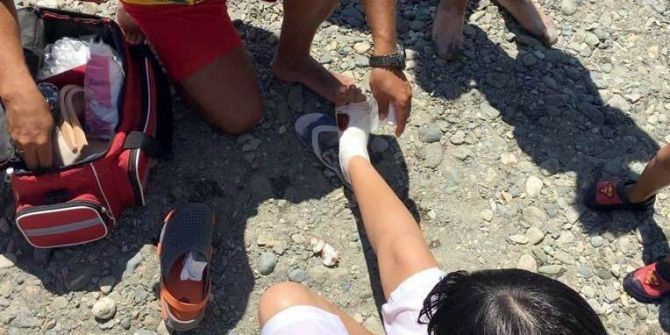 Yaralananın Yardımına Cankurtaran Koşuyor