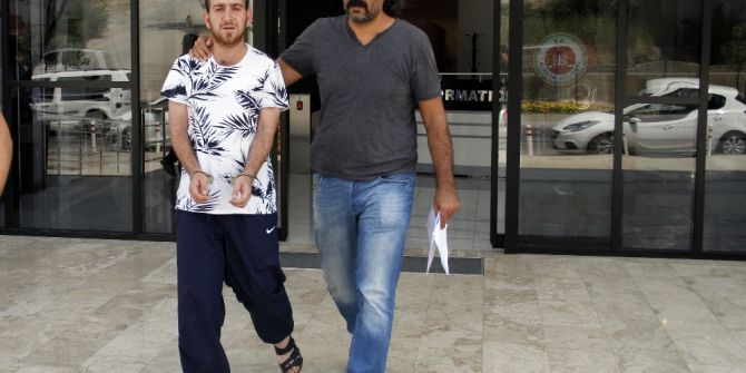 4 Yıl Hapis Cezası İle Aranan Şahıs Alanya’da Yakalandı